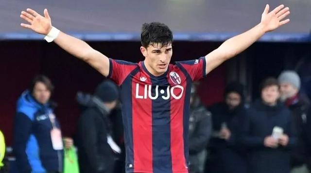 与中路参与 与中路参与